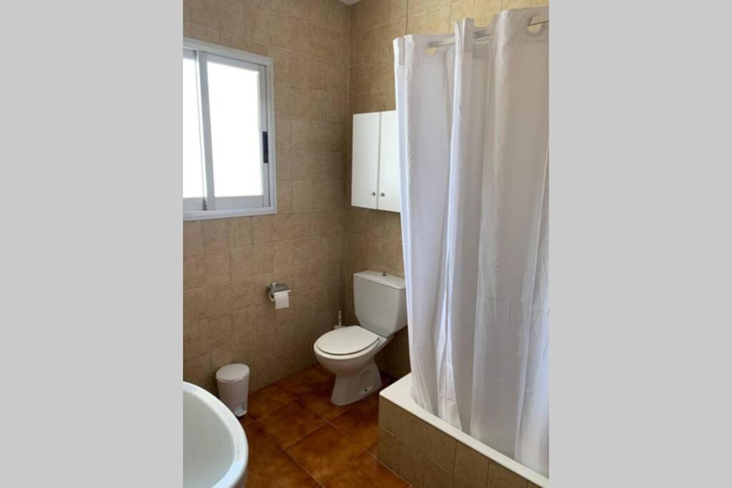 Apartamento En Playa Santo Tomas 1-5 Es Migjorn Gran Exterior photo