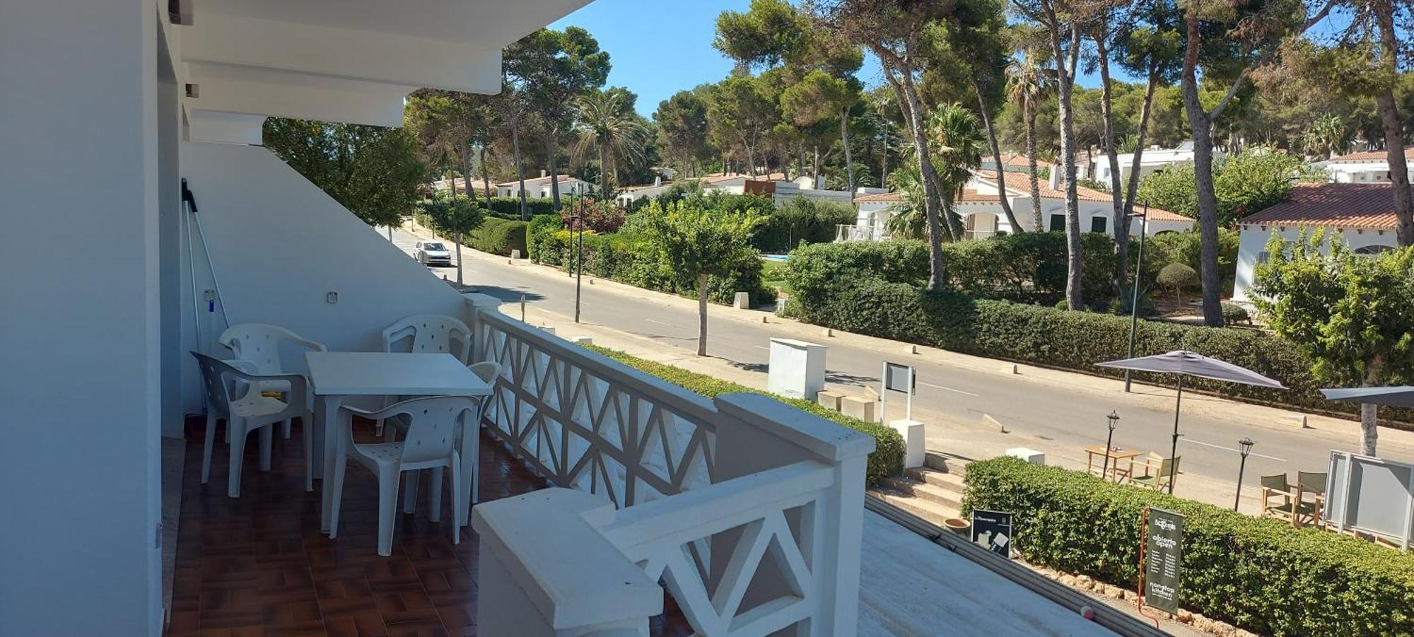 Apartamento En Playa Santo Tomas 1-5 Es Migjorn Gran Exterior photo